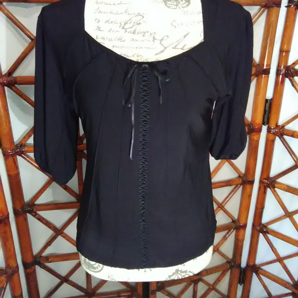 DRESSBARN BLACK BLOUSE
